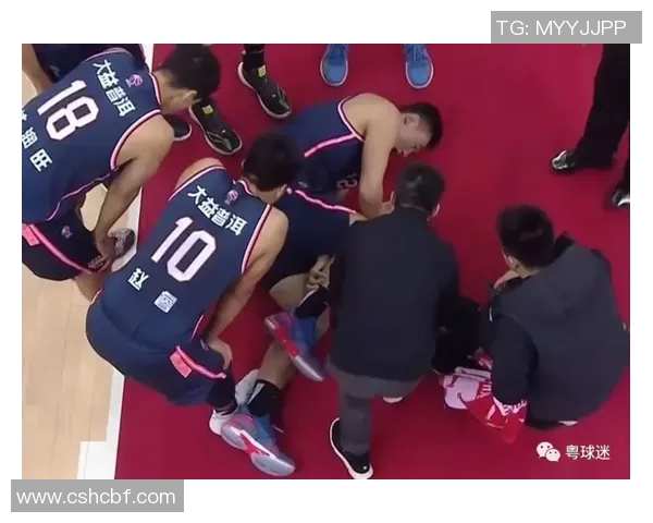 功夫足球明星阵容强大无比引发球迷热议与期待 功夫足球明星阵容强大无比引发球迷热议与期待