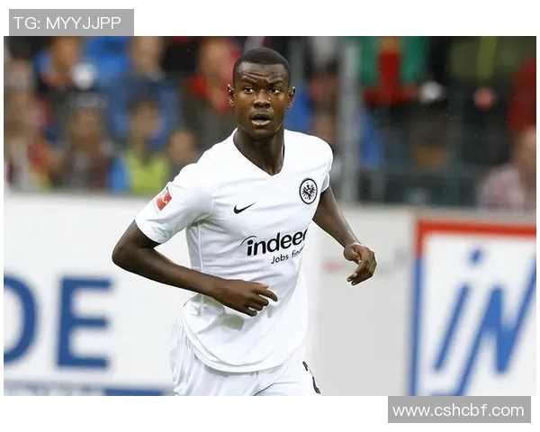 法国年轻黑人足球明星崭露头角引领新时代运动风潮 法国年轻黑人足球明星崭露头角引领新时代运动风潮